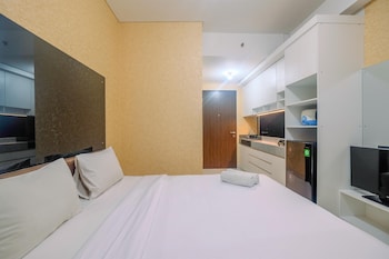 homey and comfort living studio apartment transpark cibubur