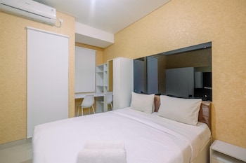 homey and comfort living studio apartment transpark cibubur
