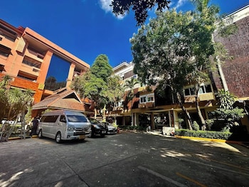 chiang mai gate hotel