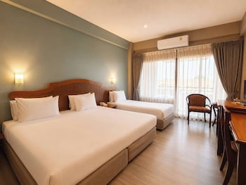 chiang mai gate hotel
