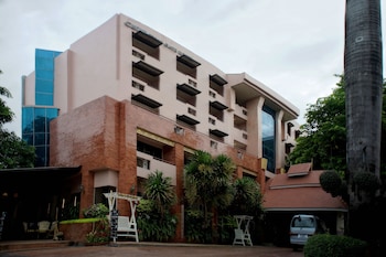 chiang mai gate hotel