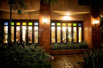 chiang mai gate hotel