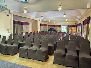 chiang mai gate hotel