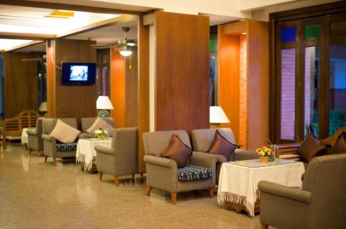 chiang mai gate hotel