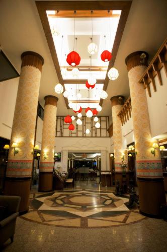 chiang mai gate hotel