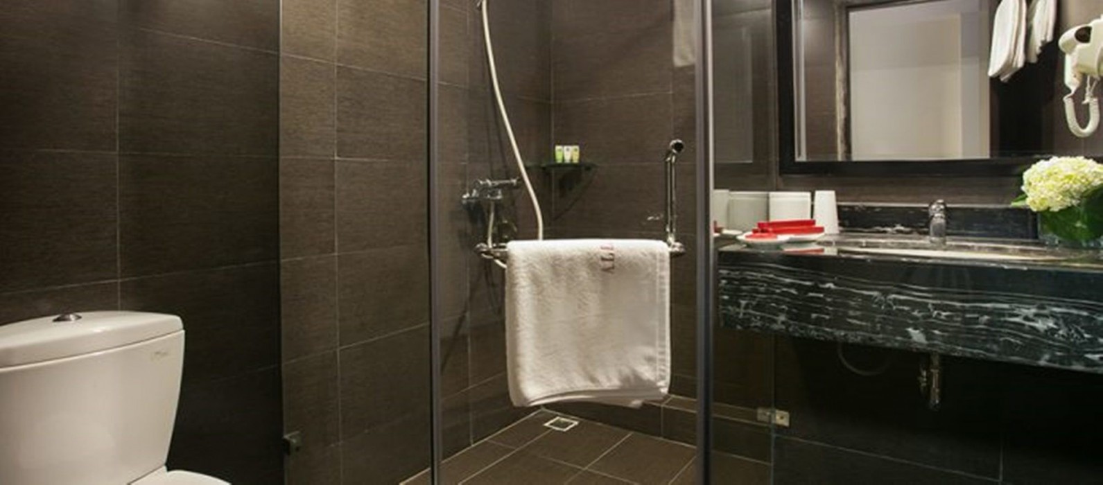 la sante hotel and spa