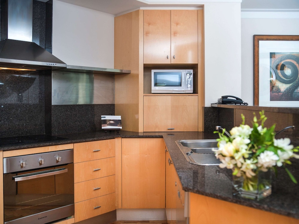 pullman quay grand sydney harbour