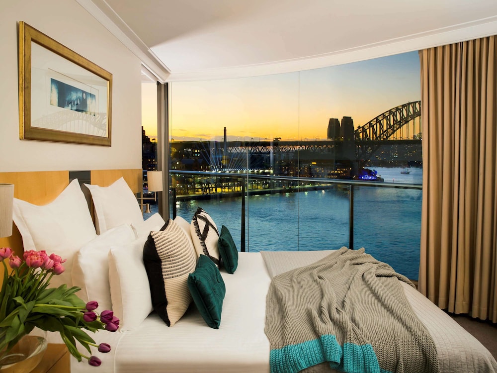 pullman quay grand sydney harbour
