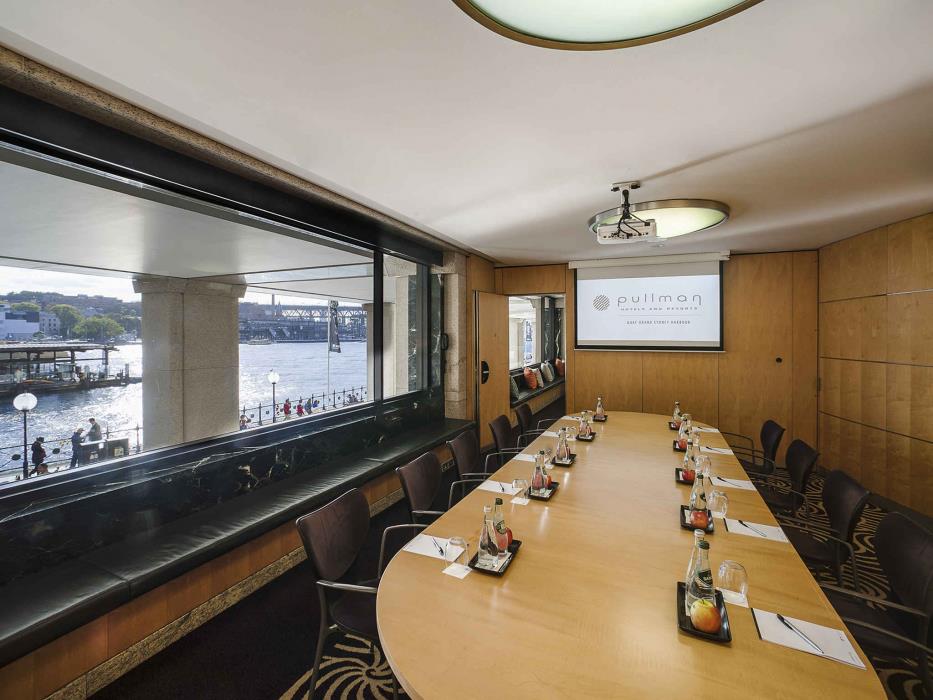 pullman quay grand sydney harbour