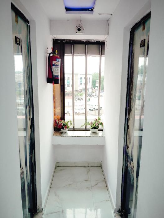 hotel sarovar inn