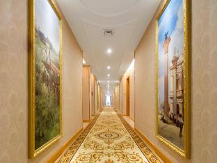 Vienna Hotel (Guangzhou Zengcheng Wanda Plaza),,3 star