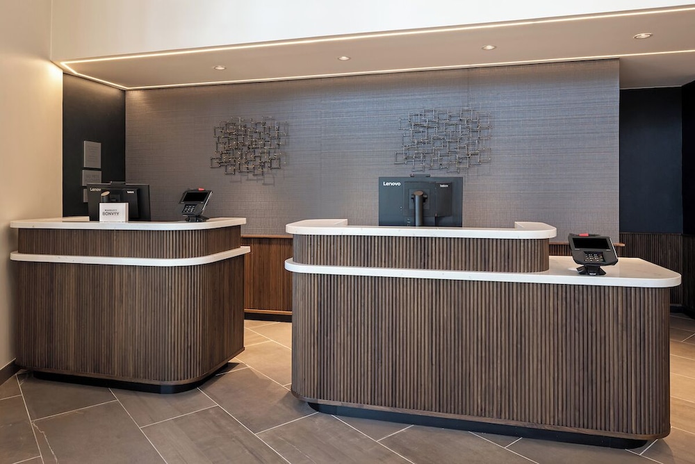 hotel chino hills