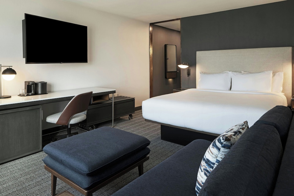 hotel chino hills