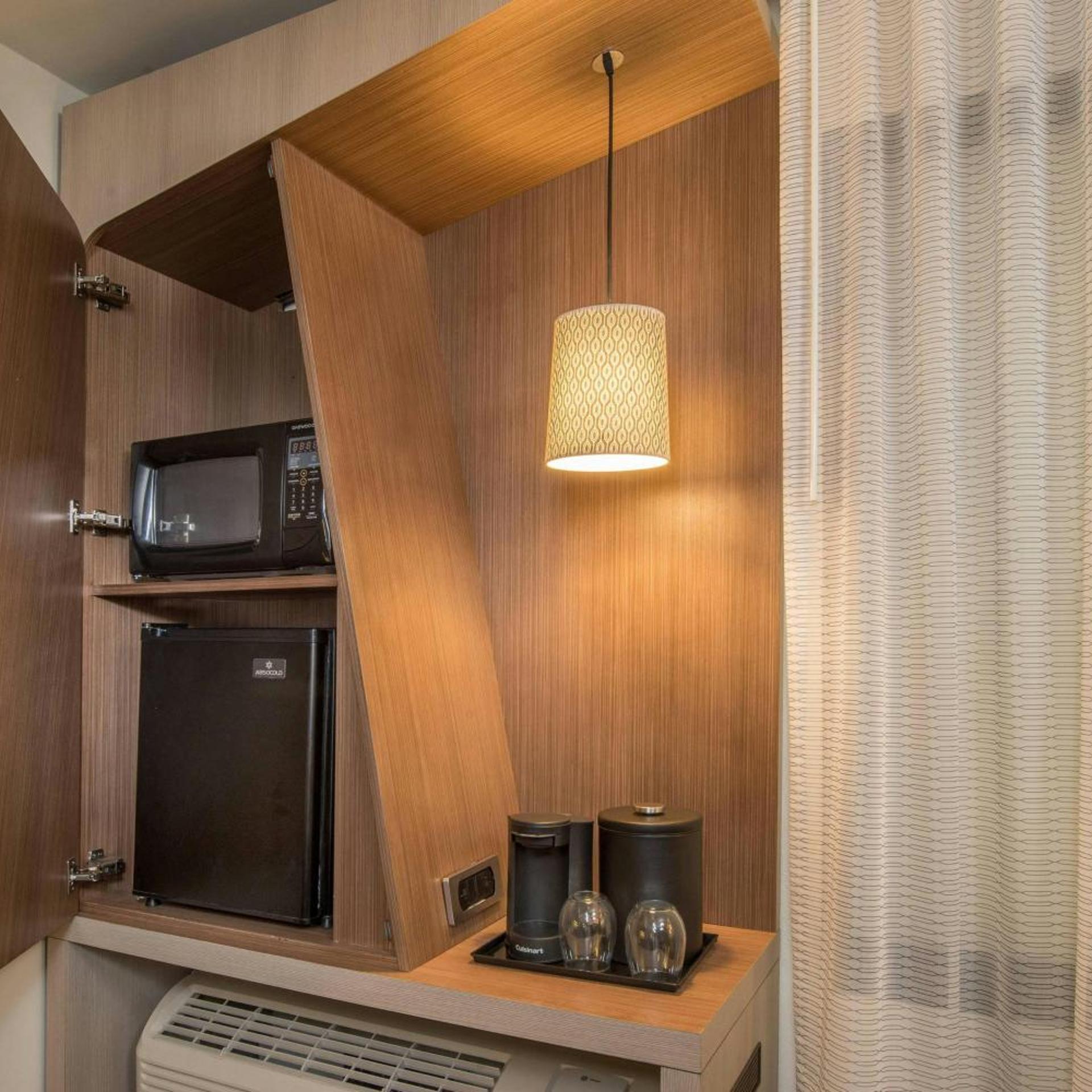 hotel chino hills