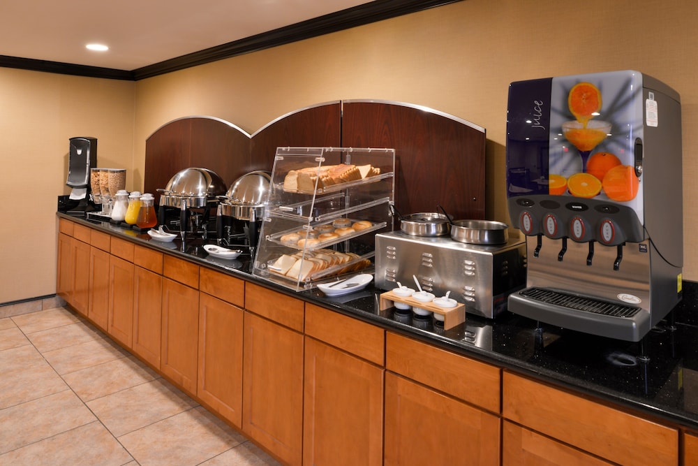 hotel chino hills