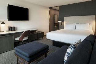 hotel chino hills