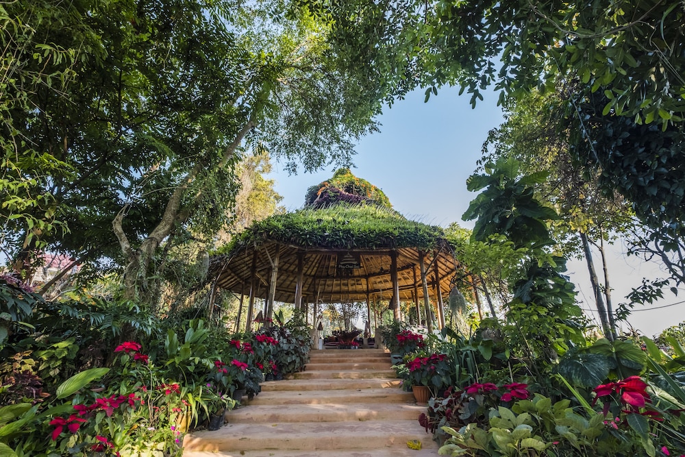 phu chaisai mountain resort