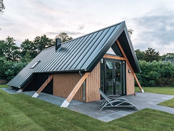 romantic luxurious wellness house near the veluwe