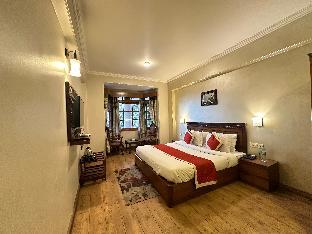 wingait inn hotel near the mall road