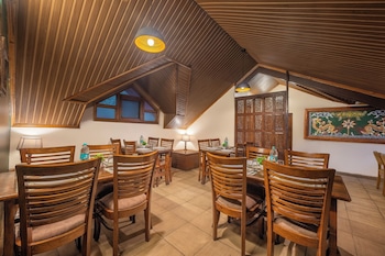 wingait inn hotel near the mall road