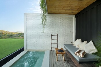 telescope villas lombok