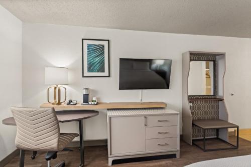 holiday inn tampa westshore airport area an ihg hotel