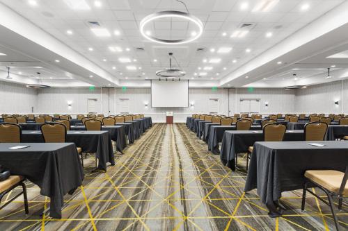 holiday inn tampa westshore airport area an ihg hotel