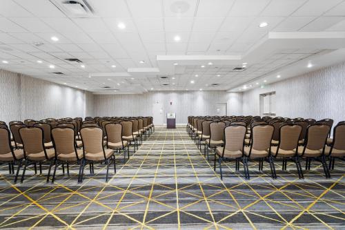 holiday inn tampa westshore airport area an ihg hotel
