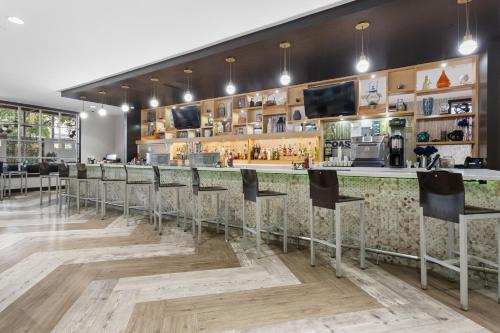 holiday inn tampa westshore airport area an ihg hotel