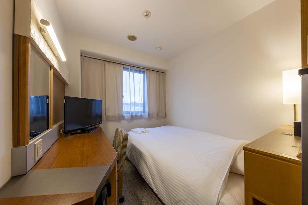 jr clement inn himeji