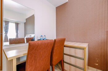 simply look studio room at margonda residence 2 apartment