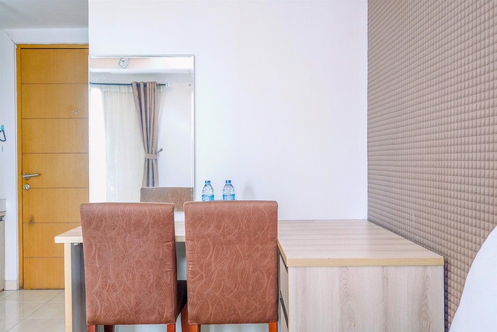 simply look studio room at margonda residence 2 apartment