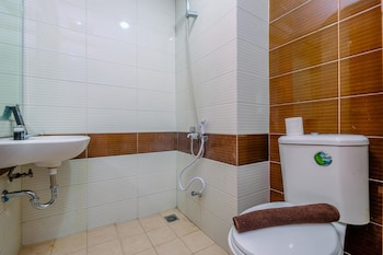 comfy studio apartment at margonda residence 3