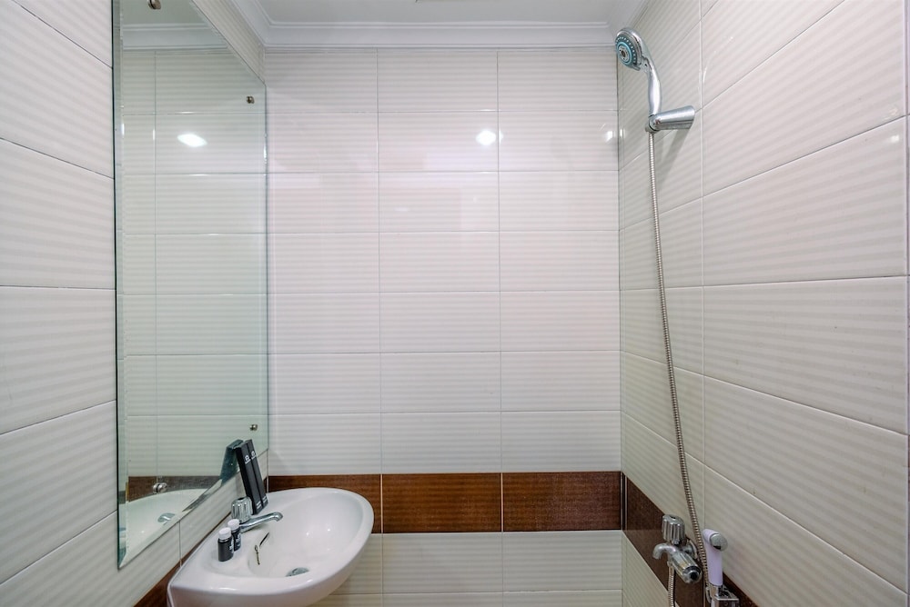 comfy studio apartment at margonda residence 3