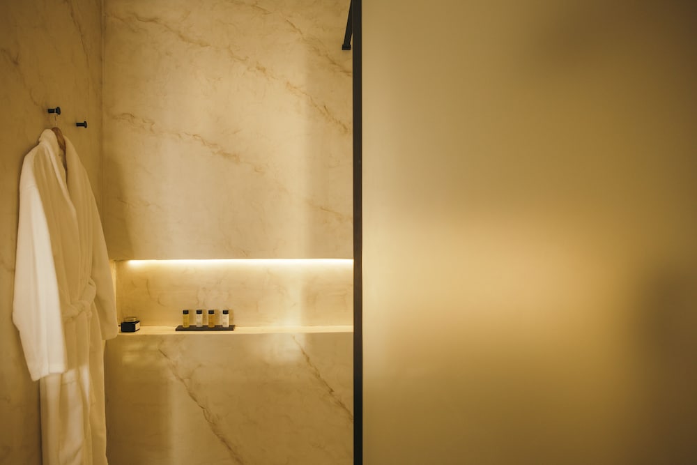 pnoe luxury suites
