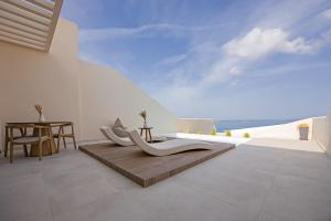 pnoe luxury suites