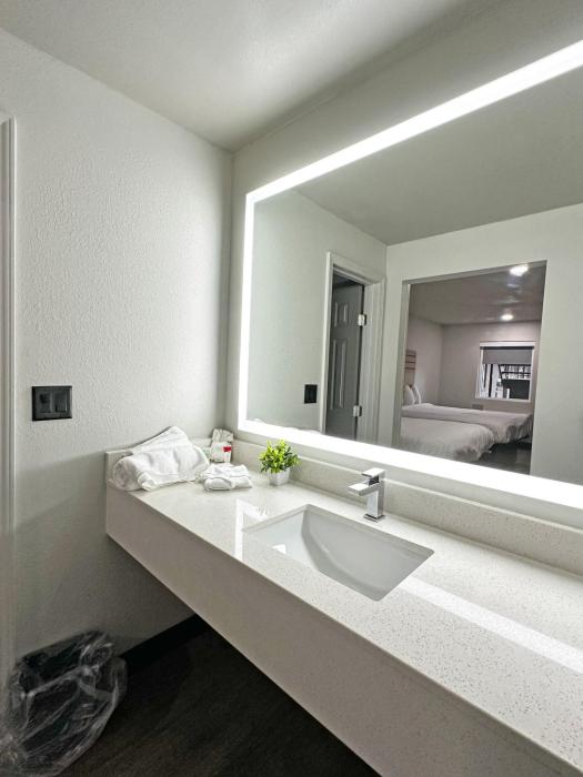 imperial suites