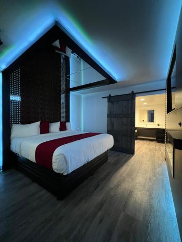 imperial suites
