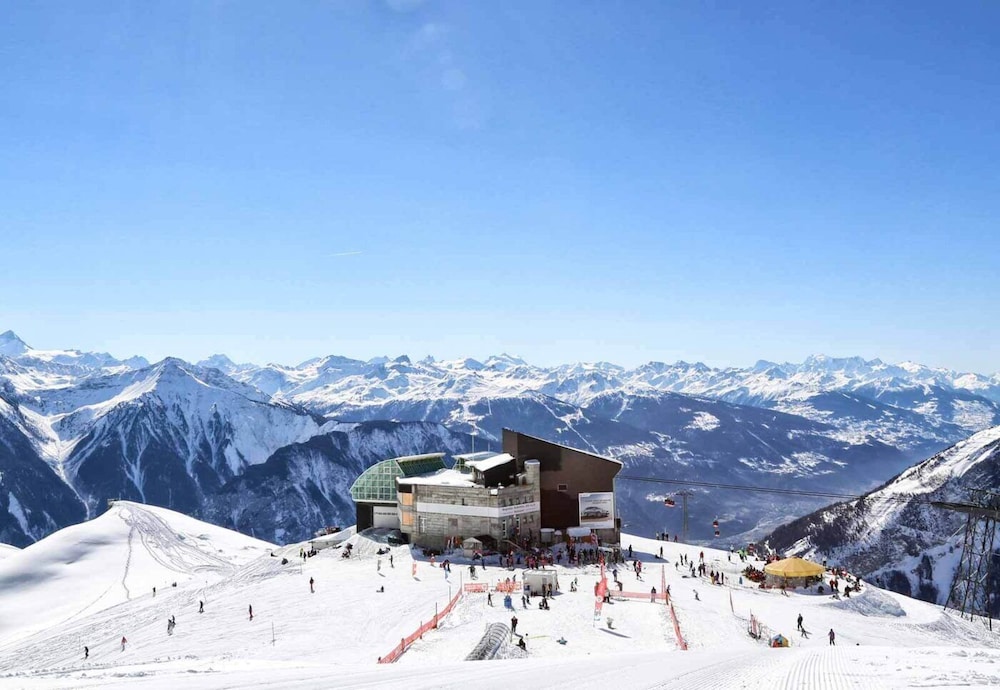 hotel alpina