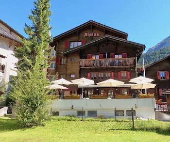 hotel alpina