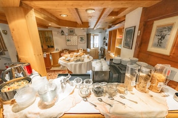 hotel alpina