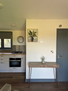 The Baiting House And Lodges,,4 star