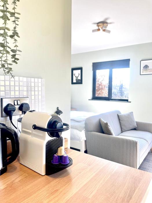 the baiting house and lodges