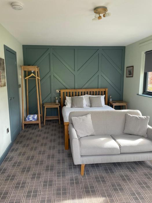 the baiting house and lodges