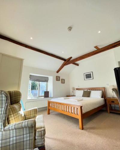 the baiting house and lodges