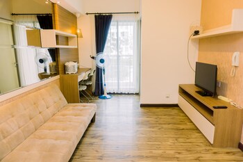 good deal and comfy 2br apartment at m town residence