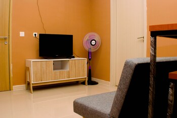 comfort and cozy designed 2br at meikarta apartment
