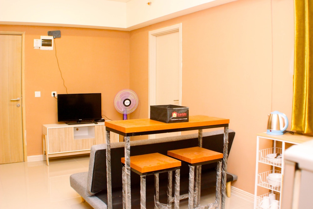 comfort and cozy designed 2br at meikarta apartment