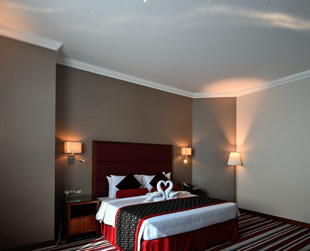 wonder palace hotel qatar