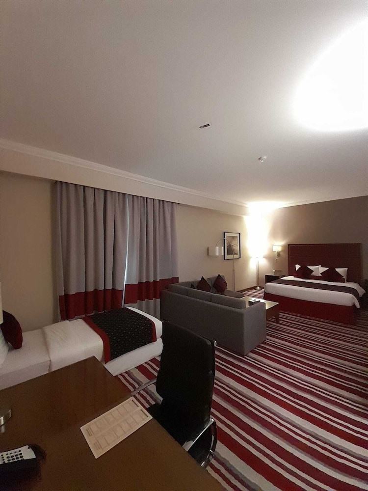 wonder palace hotel qatar